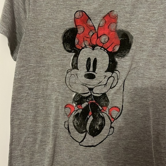 Disney Minnie Mouse Tshirt - Picture 3 of 4